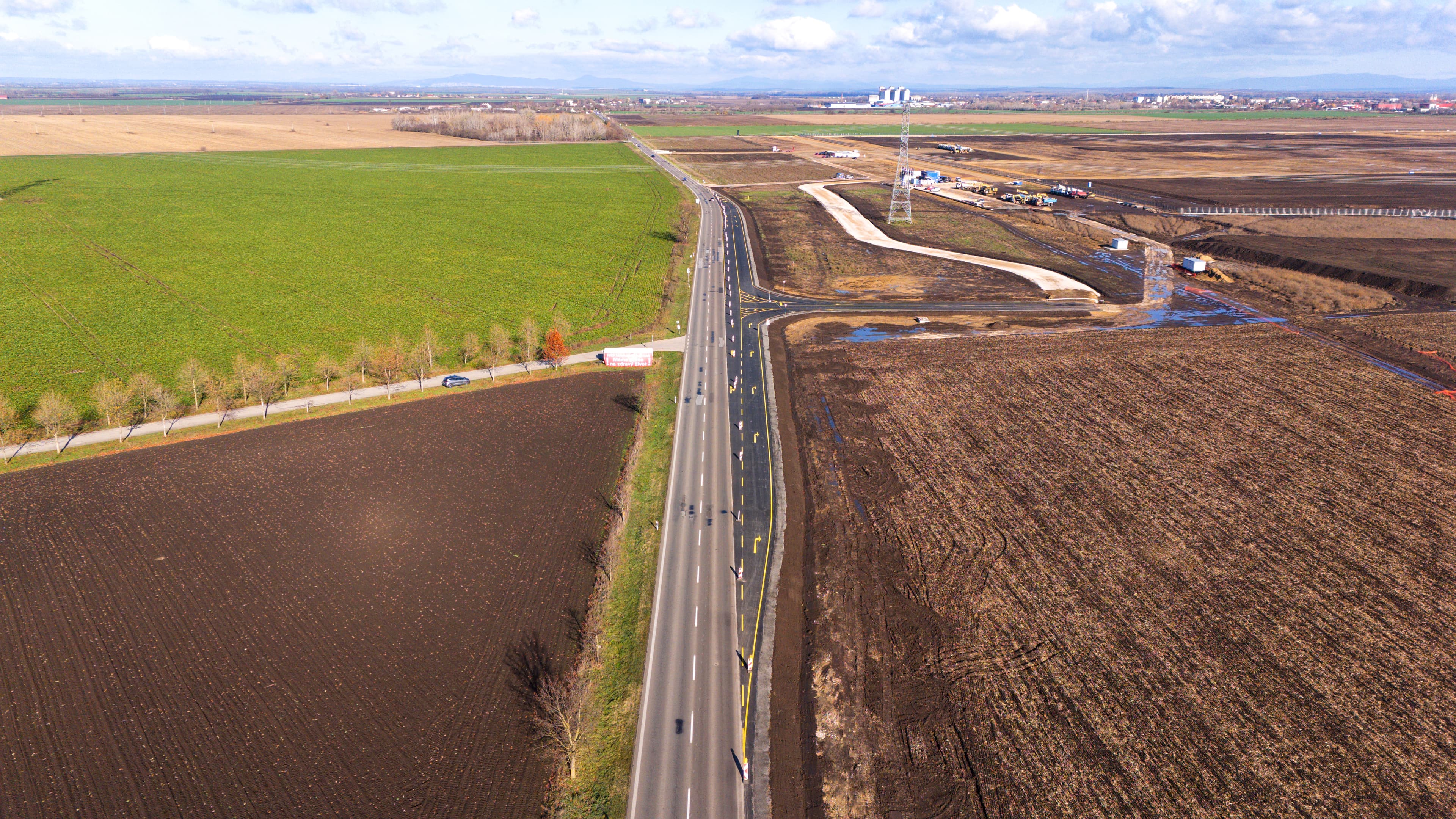 Spoločnosť MH Invest naštartovala prípravu projektov spojených s obchvatom Šurian a budovaním cyklotrás